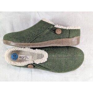 Earth Origins Janae 2 Clogs Womens 10M Green Faux Fur Lined NWOT